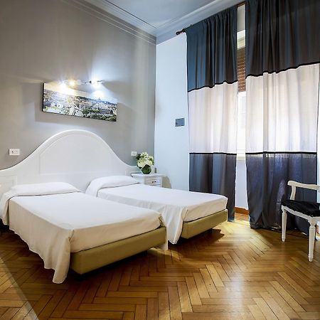 רומא Hotel Trinita Dei Monti מראה חיצוני תמונה