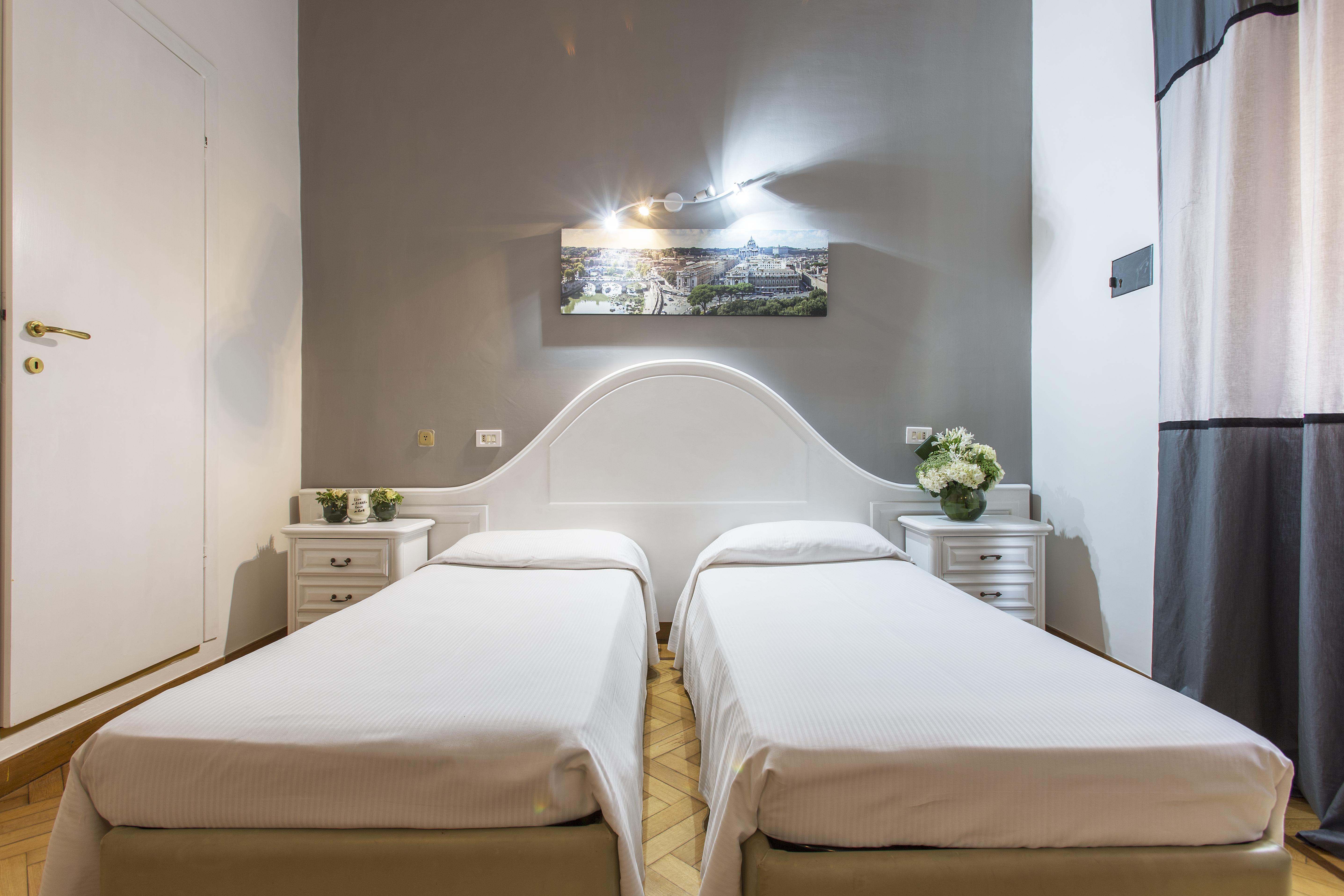 רומא Hotel Trinita Dei Monti מראה חיצוני תמונה